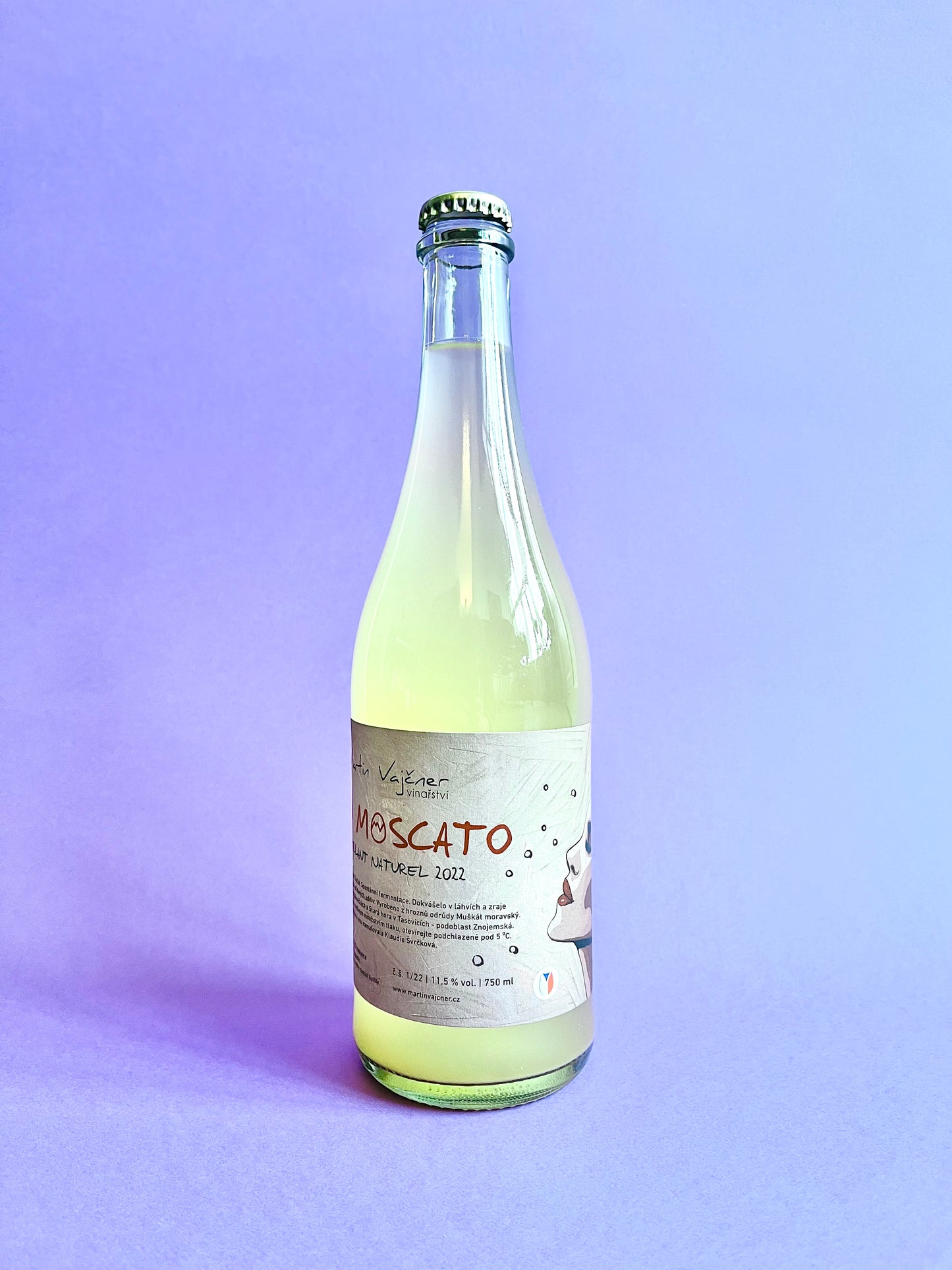 Cloudy natural wine
